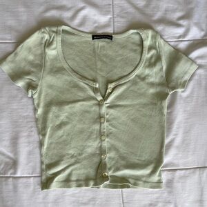 Brandy Melville Green Cropped Button Down Shirt
